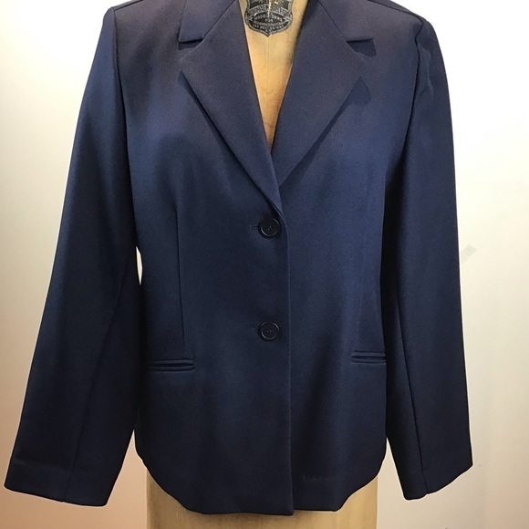 Alfred Dunner classic two button navy blazer. Size 10. - Picture 2 of 6